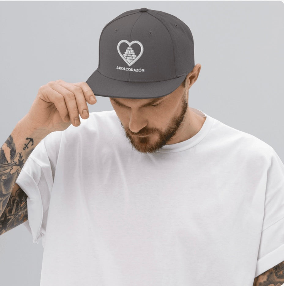 Casquette “Mythe” Grise unisex — style Snapback brodé